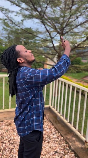 Ubwo uraho nawe utaramenya ko turigukubirwa Gatatu😏. #TripleData promotion irikutudabagiza. #NicyoGihe | Gen-z Comedy Show