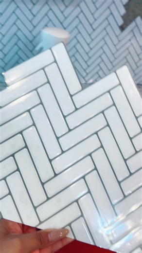 2.1K views | Peel and Stick backsplash! DIY tile backsplash. #kitchentok #diybacksplash #peelandstick #kitchenupgrade #diytiktok #renterfriendly #aesthetickitchen #aesthetic #foryou #fyp #luxurykitchen #budget #homerenovation | Kitchen Backsplash Diy | Facebook