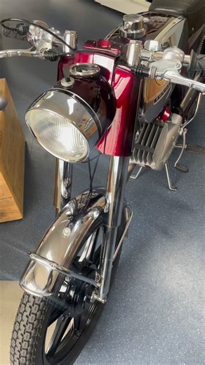 75K views · 1.2K reactions | Eindresultaat Zundapp Candy red | Custom Corner - Dirk Buijs | Facebook