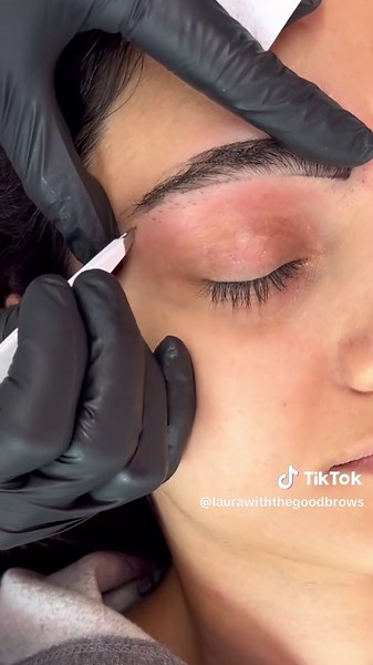 The Eyebrow Expert on TikTok