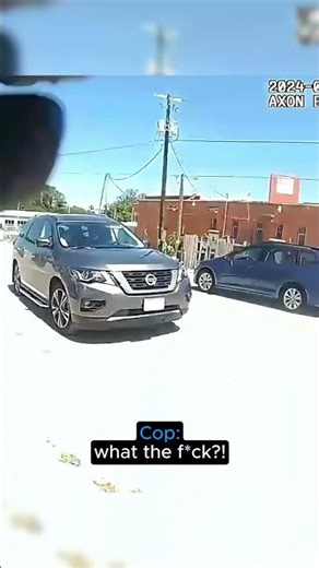 Homemade pipe bomb explodes on cop