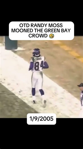 Randy Moss 🌕 #shorts #autograph #randymoss #vikings #packers #onthisday