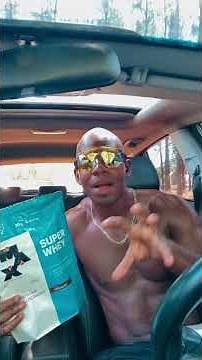 SUPER WHEY MAX TITANIUM É BOM?, PARA QUE SERVE?, COMO USAR? TABELA NUTRICIONAL