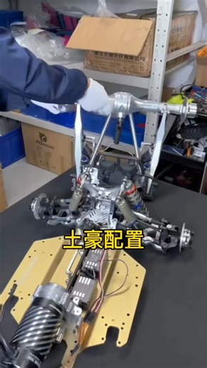 林生 on Instagram: "1:5 Model RC,The price of this car is 20000 RMB, pure steel site, full configuration, please see the video."