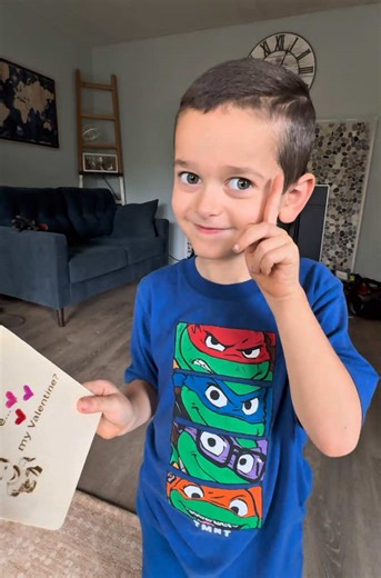 Surprise! We have a limited edition Valentine's Day card 💌 in @Kingston's Workshop online store! If you're looking for a unique and special gift for your loved one, this is definitely it! Kingston wanted to color the hearts himself 💘💕 (mom may have to help with some) If you want to show some family-owned, small business love this holiday come visit us in the workshop👇 🔗 kingstonsworkshop.myshopify.com #smallbusiness #valentines #surprisekid #gift #love