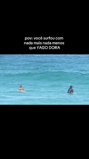 Yago Dora Surfing Moment