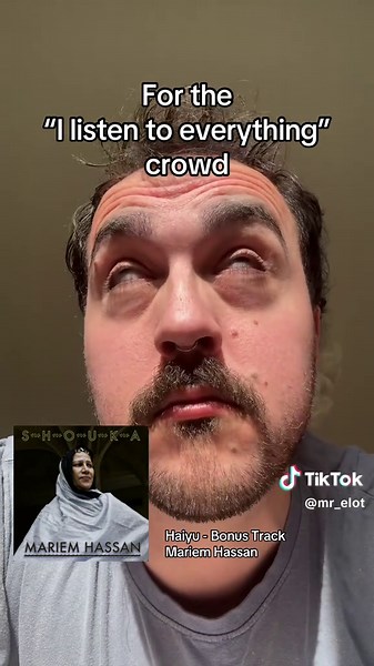 Mariem Hassan is the indisputable voice of Western Sahara. One of the greatest North-African singer of the XXI Century. She was gifted with a powerful stage presence and mastered singing “a capella” like nobody else. She bravely approached unimaginable challenges that shaped her recordings and made her play around the whole world. She did it always in the service of her People whilst enduring a long and final fight with cancer detected when she was recording her first solo album. She took her fi