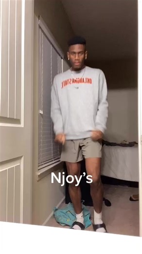 I swear we’re not addicts #foryou #foryourpage #vape @iamronlyles