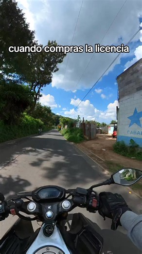 3.8K views · 86K reactions |  o que significa? #humor #bikers #licencias #señalesdetransito #rutas | Elmer Chicol | Facebook