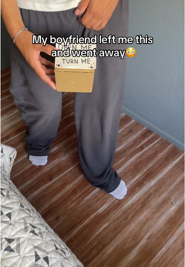 I love your unique gifts😭💝 #pics #memories #love #box #gift