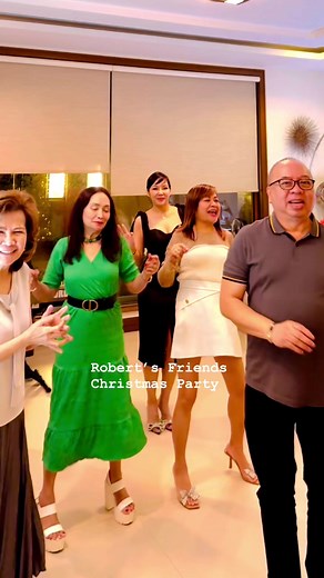 Robert’s Friends Christmas Party Robert Castaneda Martin Ong Choly Abilla Cabanban Ana Maria Moreno Tiaoqui Pong Azcarraga Querubin Marigrace Precious Hipolito Castelo Darlene Uy Limbo Juliet Cantor and Lily Lee #christmasparty #dancing #singing #nocopyrightinfringementintended #musicnotminenocopyrightinfrigementintended #musicbelongstotherightfulowner #fbreelsvideo #highlights | Jet Capina