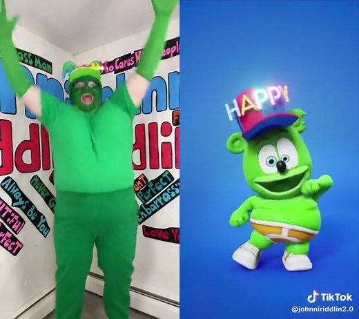 Everyone get your happy hat on now! @Gummibär #gummibear #gummybear #gummy #gummi #bear #bears #sugar #food #eating #dance #dancing #cosplay #outfit #costume