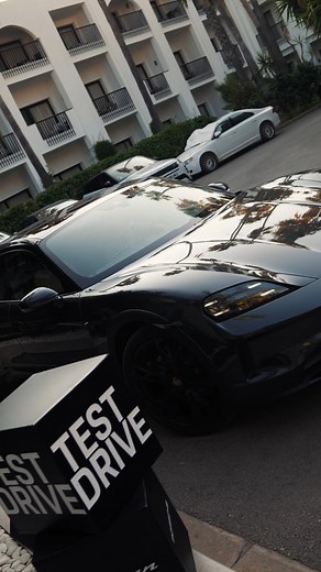 Quand le luxe rencontre la route 🏁✨ Retour en vidéo sur notre test drive Porsche dans un prestigieux hôtel en Tunisie. Prêt à vivre la passion à chaque accélération ?🔥 #DrivingExperience #PorscheTestDrive | Porsche Centre Tunis