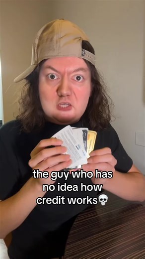 Who else knows someone like this😭🙏🏼 #credit #creditcard #skit #massfollowing #bank