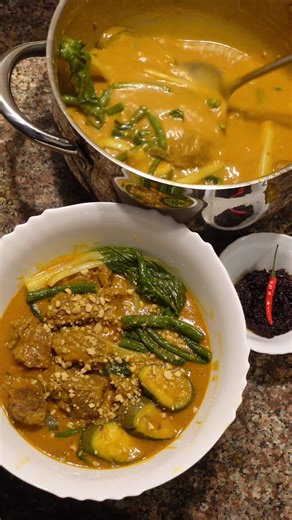 Easy Kare-Kare Recipe: Magluto ng Kare-Kare nang Walang Hassle!