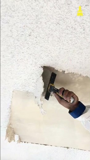 Removing ceiling texture the right way for a clean surface and professional paint results. #diy