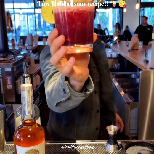 Ian Somerhalders holiday cocktail #iansomerhalder #damonsalvatore #shorts #youtubeshorts