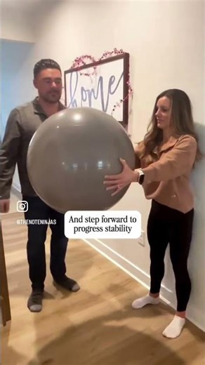 Better standing starts with better trunk control. 🧠