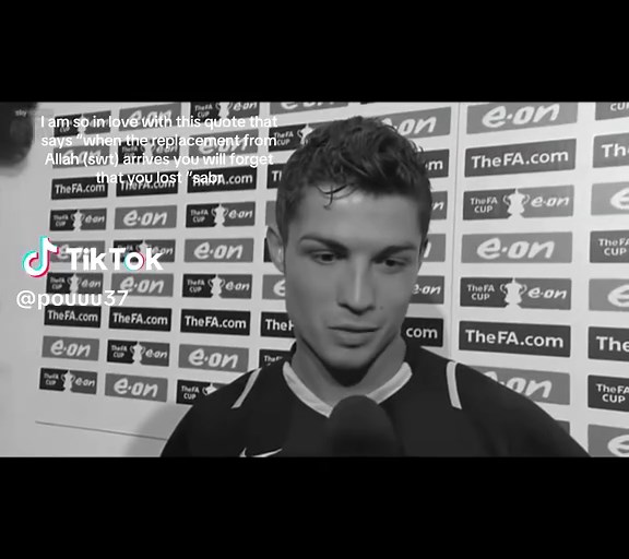 Hit repost 🪐🖤#dontunderreviewmyvideo #virlmyaccountdeartiktok #unfreezemyacount #viral