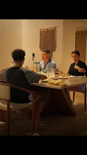 yahea_xx on Instagram: "🥇Seasons: 7 📅 Premiere Date: September 25, 2017 (USA) 🎬 Created by: Chuck Lorre and Steven Molaro 🗣️ Language: English 📦 Distributed by: Warner Bros. Television Distribution 💰 Awards: Primetime Emmy Awards - Nominations for Outstanding Cinematography 📸 Cinematography by: Fred Murphy and Buzz ..."