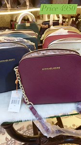 6K views · 35 reactions | Cross body bags #styleinspiration#fashion #reelsfacebookシ#style #viralstyle #bagsforgirls #reelsfbシ | Luxury collection by IQRA Makhdomi | Facebook