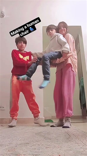 a human chair, RIP to the hands who made this chair..... #theimpossiblefirst #stephenhawking #the #u