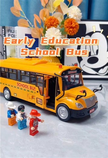 Large Double-Door School Bus Toy: A Must-Have for Kids