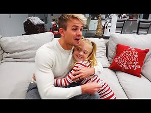 Savannah and 6 Year Old Everleigh Surprise Daddy With Pregnancy Announcement!!!