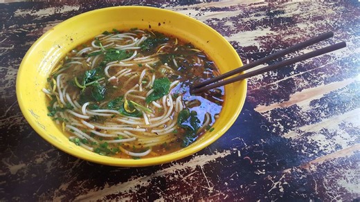 Clear Asian Soup Recipe: How to Make Japanese Broth