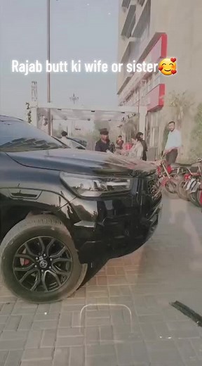 Robin Gill (@robin.gill25)’s videos with original sound - yumna zaidi