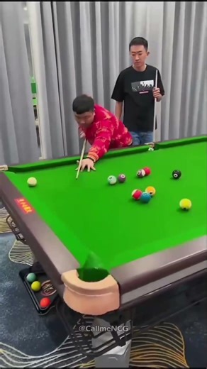 billiard fun #snooker #ball #billiards #pool #snookertime #ballpool