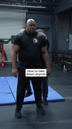 Golden Dragon Self Defense on Instagram: "A simple guide on how to take down anyone from behind for self defense . . . #selfdefense #combat #fighting #streetfight #fight #fighter #clovis #fresnoca #fresno #cloviscalifornia"