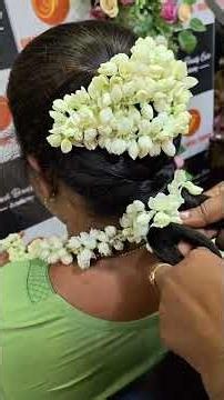 Idhu Normal Poo Jadai Illa... 5 Nimidathula Royal Look Kudukkum Flower Braid! 🌸✨