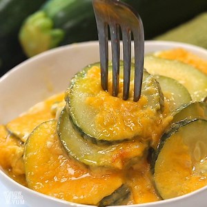 2M views | Zucchini gratin is an easy, cheesy, side dish that is sure to be a hit with the family! Full printable recipe: https://lowcarbyum.com/zucchini-gratin-recipe/ | Best Low Carb Keto Recipes | Facebook