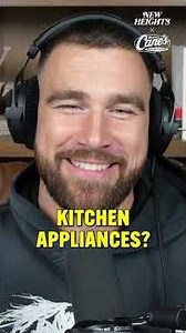 Fellas, if you need ideas for a last minute gift Kylie's got you covered ‪@RaisingCanesOneLove‬