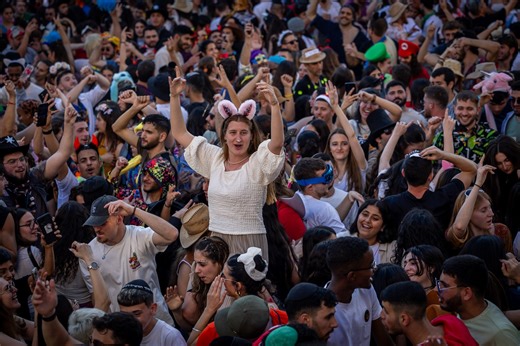 Israel ranks as 8th-happiest nation in global survey, down from 5th last year; US is 24th
