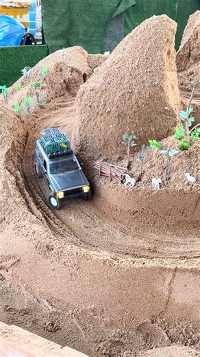 Ultimate RC Off-Road Challenge! 🚙 Epic Scale Crawlers on a Mini 4x4 Adventure