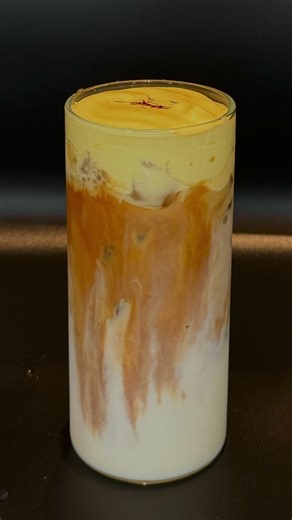 Find luxury in your latte 💛🌼 Our signature saffron latte is infused with real threads of saffron for an authentic taste you’ll love. Come visit us 7 days a week at the top level of The Oaks! #smallbusiness #thousandoaks #saffron