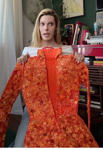 Replying to @Brodis? Part 3 - Trust and believe the buttons will be coming to Paris with me
