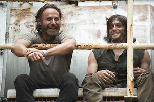 The Walking Dead: 32 Behind-The-Scenes Photos To Make You Love The Show Even More