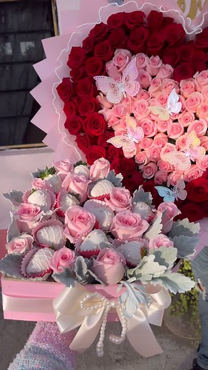 WhatsApp 5565409719 🤍🌸🎀 #detalles #rosas #fresas #bouquet #fresasconchocolate🍓🍫 #arreglos | Florería Ale's