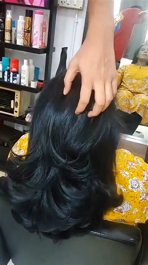 layer haircut #viralvireo #trendingvideo #shortvideo #haircut #hairstyle