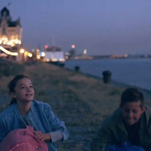 Destaque-se e divirta-se com nossa coleção Flash & Light!