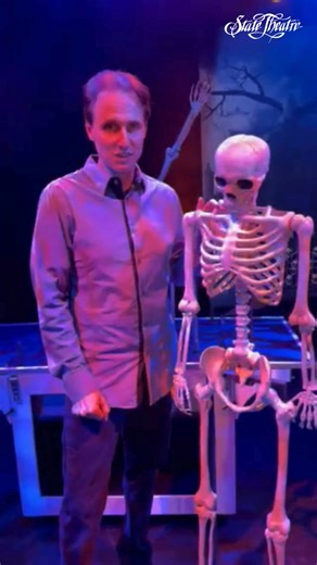 We've got a sense of déjà BOO! Illusionist David Caserta is excited to bring Haunted Illusions starring David Caserta back to State Theatre Center for the Arts on October 27th! Get your tickets now at https://statetheatre.org/events/haunted-illusions-2024 and bring the whole family down to Easton for some skele-FUN! | State Theatre Center for the Arts