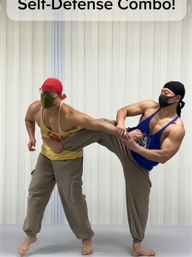 Strike first with a kick, then control with a joint lock! A fast and effective self-defense move to stop any attacker. #selfdefense #martialarts #fight #호신술 #护身术 #護身術