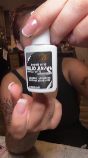 Your nails aren’t popping off with this! It’s that good good🙌🏻 #nailprep #nailglue #pressonnails