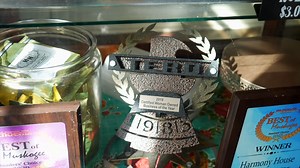 17 reactions | In the heart of downtown Muskogee sits the TERO Award-winning Harmony House, a restaurant and bakery working out of a 100-year-old home, owned by Cherokee citizen Mandy Scott. | Cherokee Phoenix | Facebook