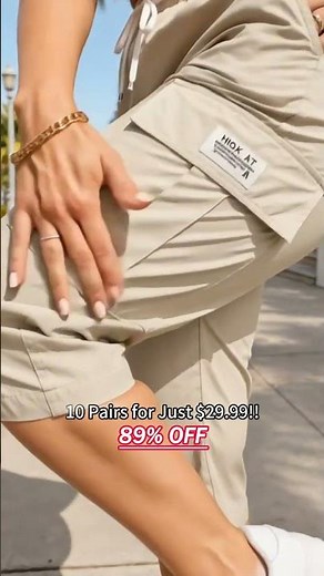 Women's Elastic Waist Cargo Capri Pants with Flap Pockets