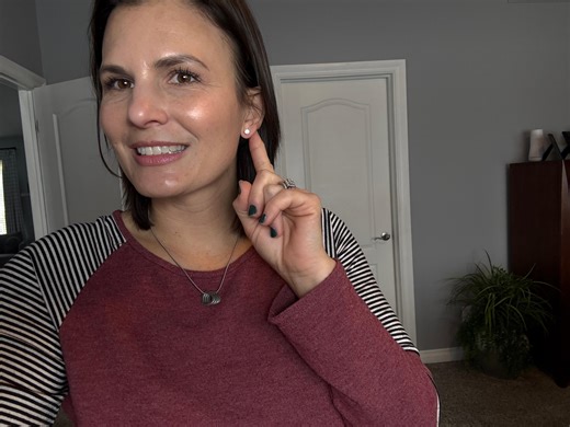 Watch White gold plated stud earrings on Amazon Live