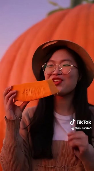 Trồng trái bí ngô khổng lồ luôn ạ. Ăn cùng mình nhé #trending #xuhuong #hoaqua #mukbang #anuong